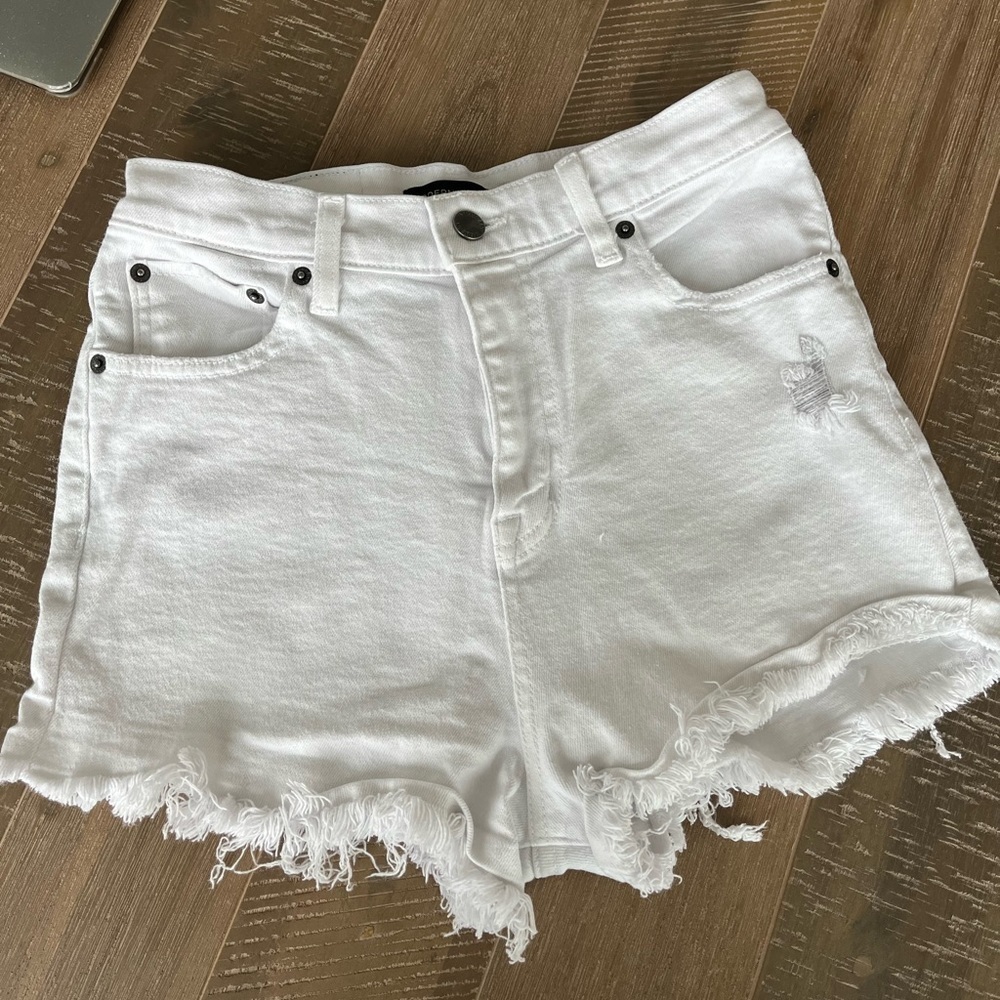 MODERN AMERICAN| EAST SIDE SHORTS